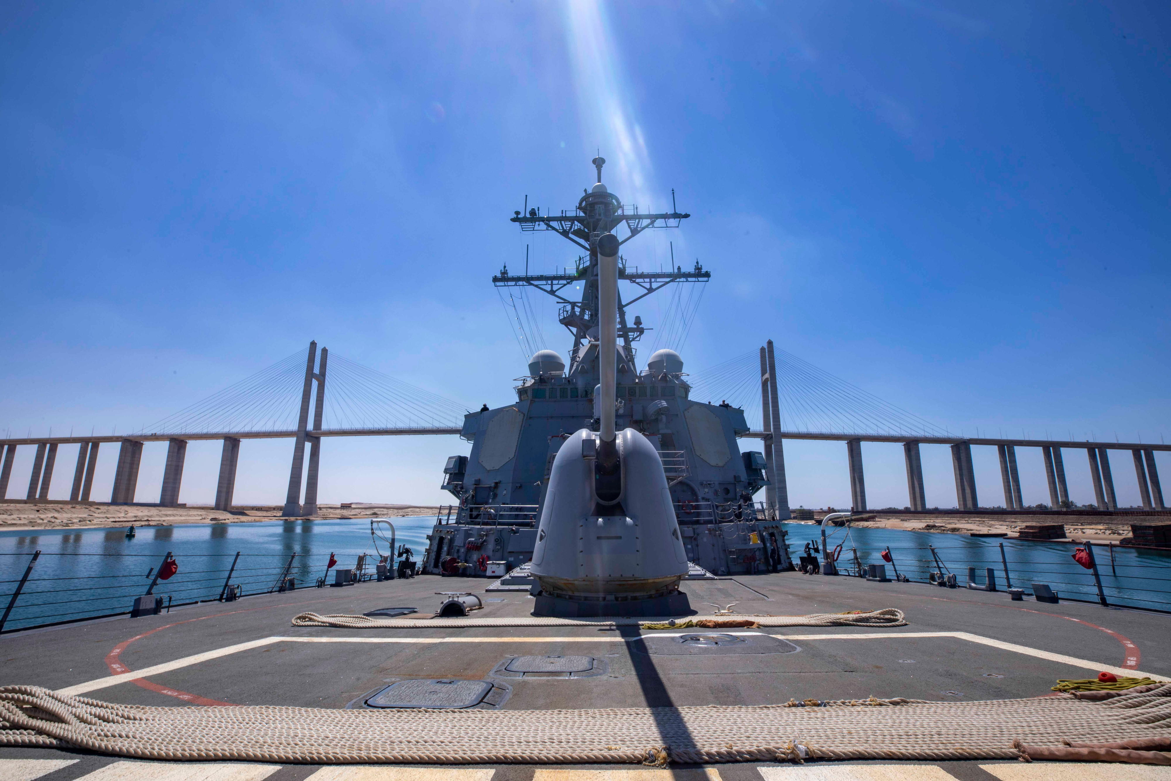 The Arleigh Burke-class guided-missile destroyer USS Carney (DDG-64) transits the Suez Canal, April 6. US Navy Photo