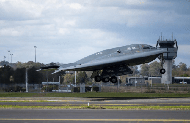 U.S. Deploys B-2 Stealth Bombers Amid Rising Tensions with Iran and Houthi Rebels