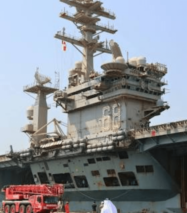 USS Nimitz Carrier Strike Group Anchors in Bahrain, Reinforcing Gulf Security