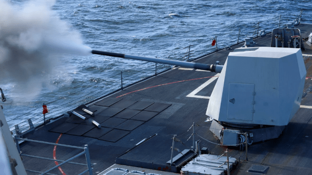 American Warship Opens Fire in Baltic Sea During NATO Exercise